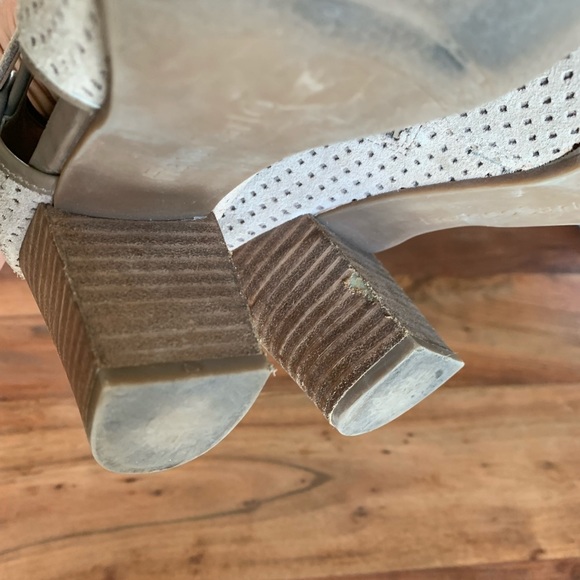 franco sarto dakota ankle bootie